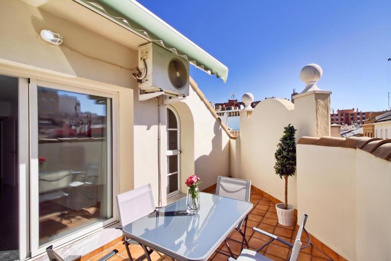Atico Calle Malpica Con Terraza Málaga Esterno foto